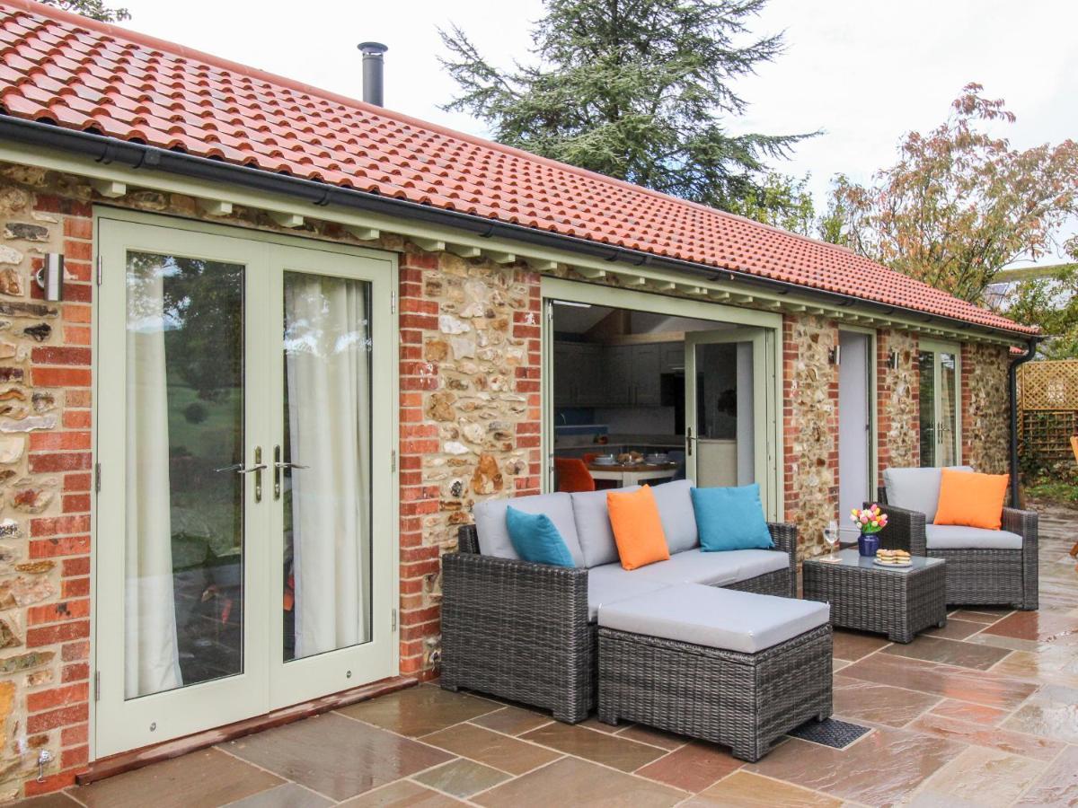The Cosy Cowshed Villa Axminster Exterior photo